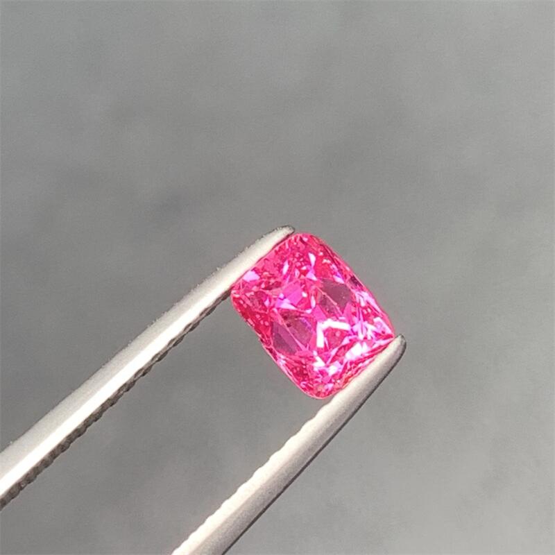 天然缅甸尖晶石Vibrant火彩好1.03ct吉尔德证书镶嵌裸石戒指悠