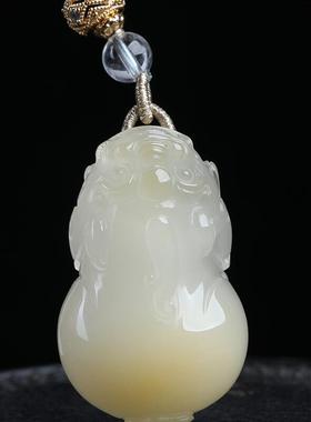 天然水晶巴西黄兔毛白兔毛双色貔貅项链吊坠43.8克老矿料透体秀