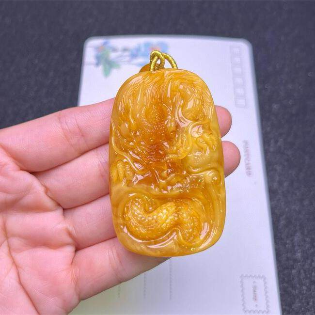 天然欧洲原矿回流蜜糖红老蜜蜡龙牌女款项链吊坠21.8克无烤色秀