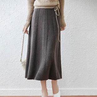 a字裙 坑条垂感包臀长款 韩系穿搭女装 羊毛针织半身裙2025秋冬新款
