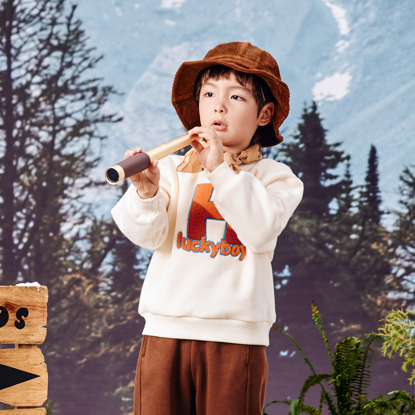 男生女生男小童字母刺绣卫衣NJNCJ43154A