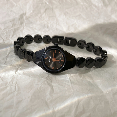 黑金手表女款小众设计小巧精致