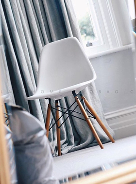 现代简约北欧风ins网红创意休闲实木家用eames电脑伊姆斯餐桌椅子