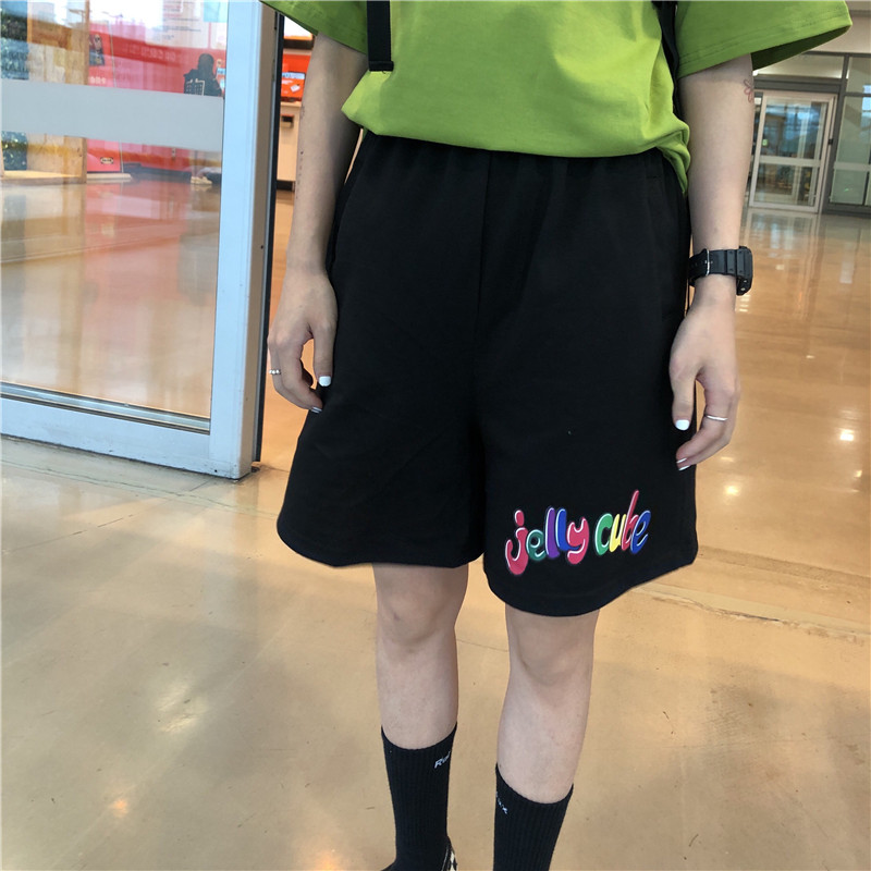 cec超火ins潮宽松bf休闲运动百搭字母2019新款港风纯棉短裤女学生在类目 女装/女士精品, 裤子, 休闲裤中 - 来自Buy2taobao.com提供专业的淘宝代购服务