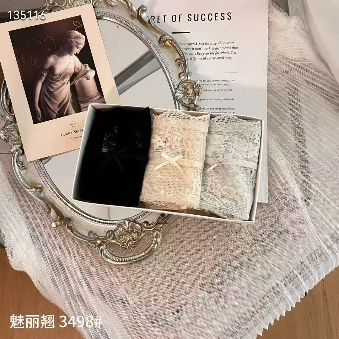 性感蕾丝轻薄透视诱惑无痕短裤