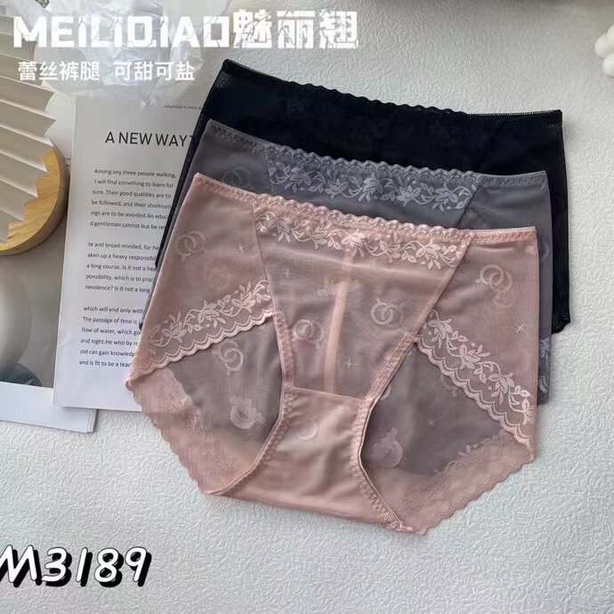 唯美花环内裤女透视性感蕾丝