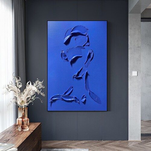 克莱因蓝色挂画入户玄关画人物抽象装饰画轻奢客厅壁抽象艺术油画