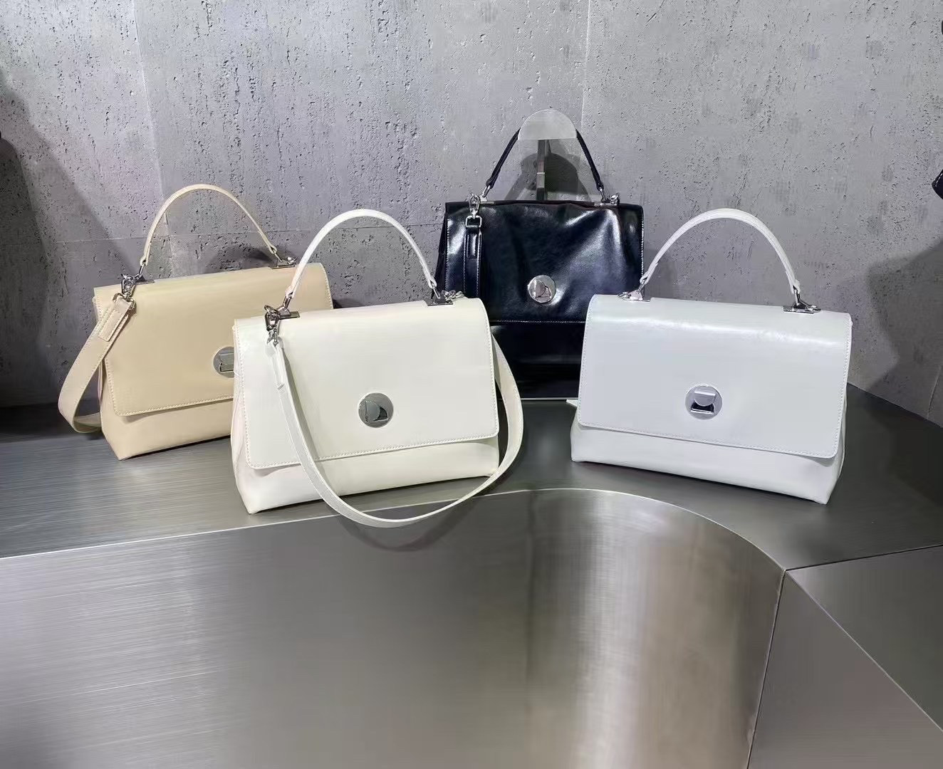 百豆56098新款女包头层牛皮手提包通勤包大容量包包韩版单肩斜挎