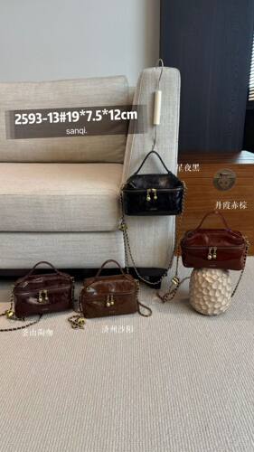 时光里小叁七2593-13新款女包单肩斜挎包链条包高级感小众包包