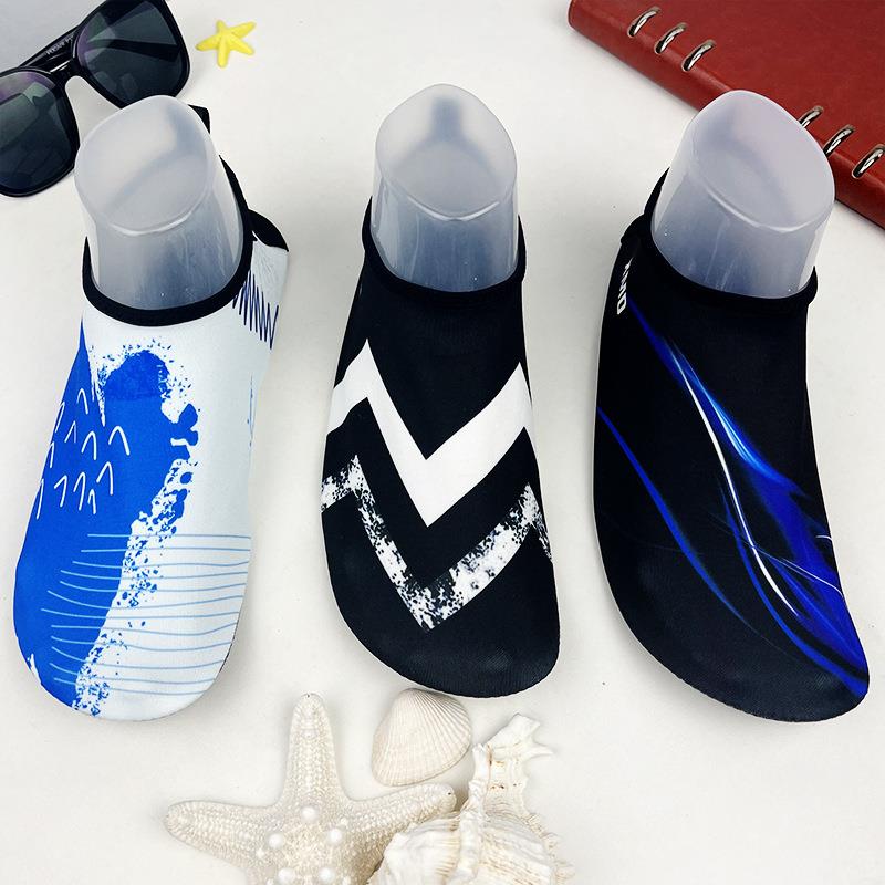 Adult men and women's beach shoes and socks, barefoot rubber 流行男鞋 单鞋 原图主图