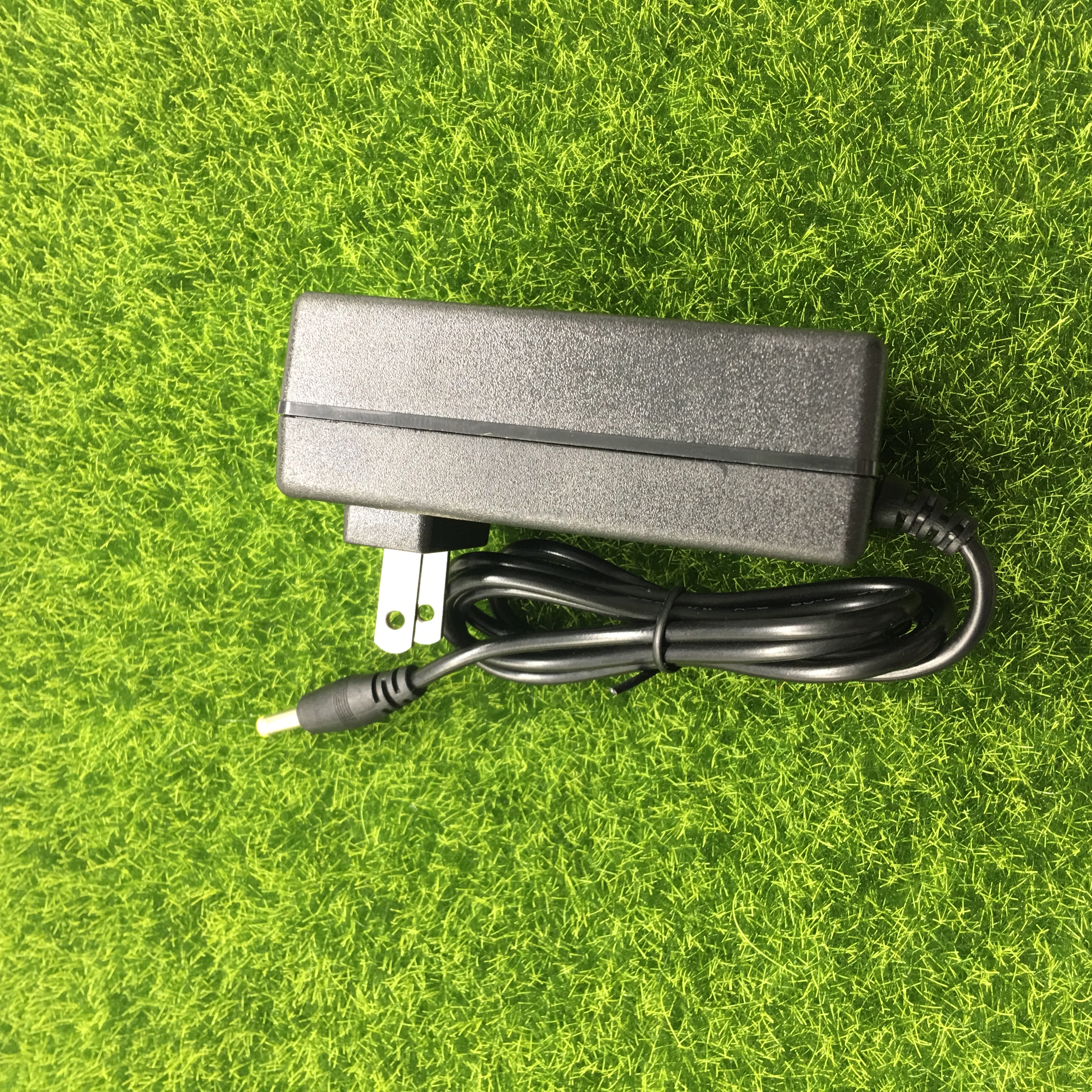 适用有品P1PICOOC筋膜枪充电器18V0.7A筋膜枪有品H1筋膜枪17V0.7A