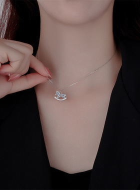 S999纯银冰屿摇摇马项链女