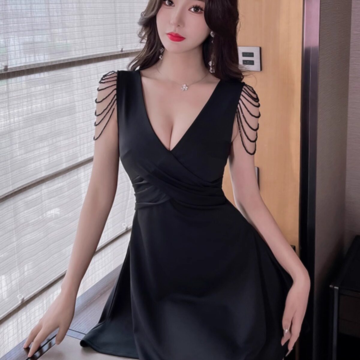 女装性感连衣裙桑拿气质显瘦低胸洗浴夜场小姐足浴技师足疗工作服