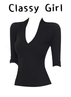 辣妹风黑色V领中袖T恤女春夏新款显瘦修身百搭上衣舒适正肩打底衫