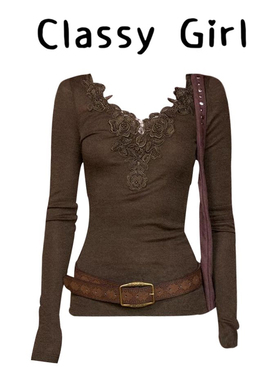 Classy girl 法式复古蕾丝玫瑰花边拼接上衣北欧苔绿V领修身T恤女