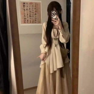 禅意风女装套装春季2026新款复古收腰褶皱上衣不规则高腰半身长裙