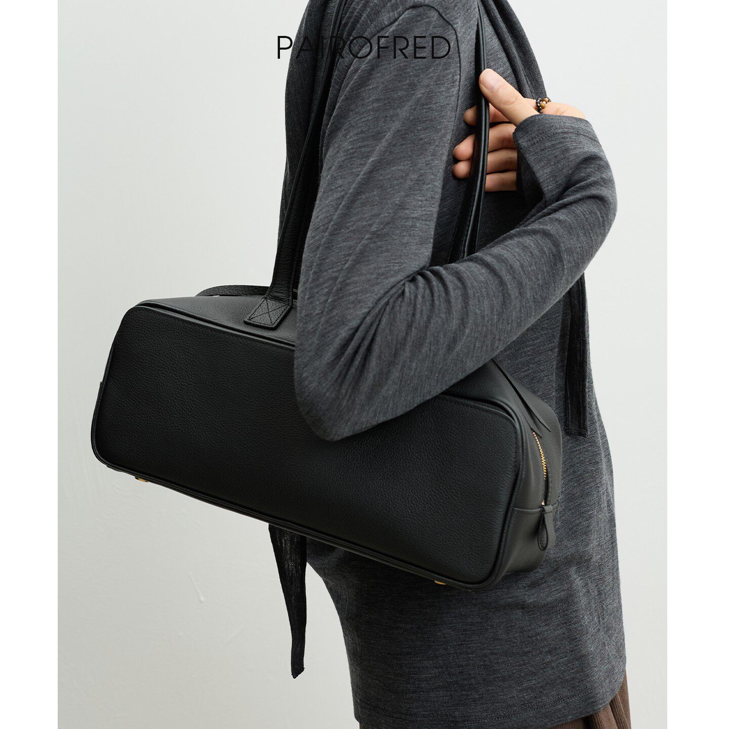 真皮长柄波士顿保龄球包女士手提包大容量法棍腋下包单肩包枕头包