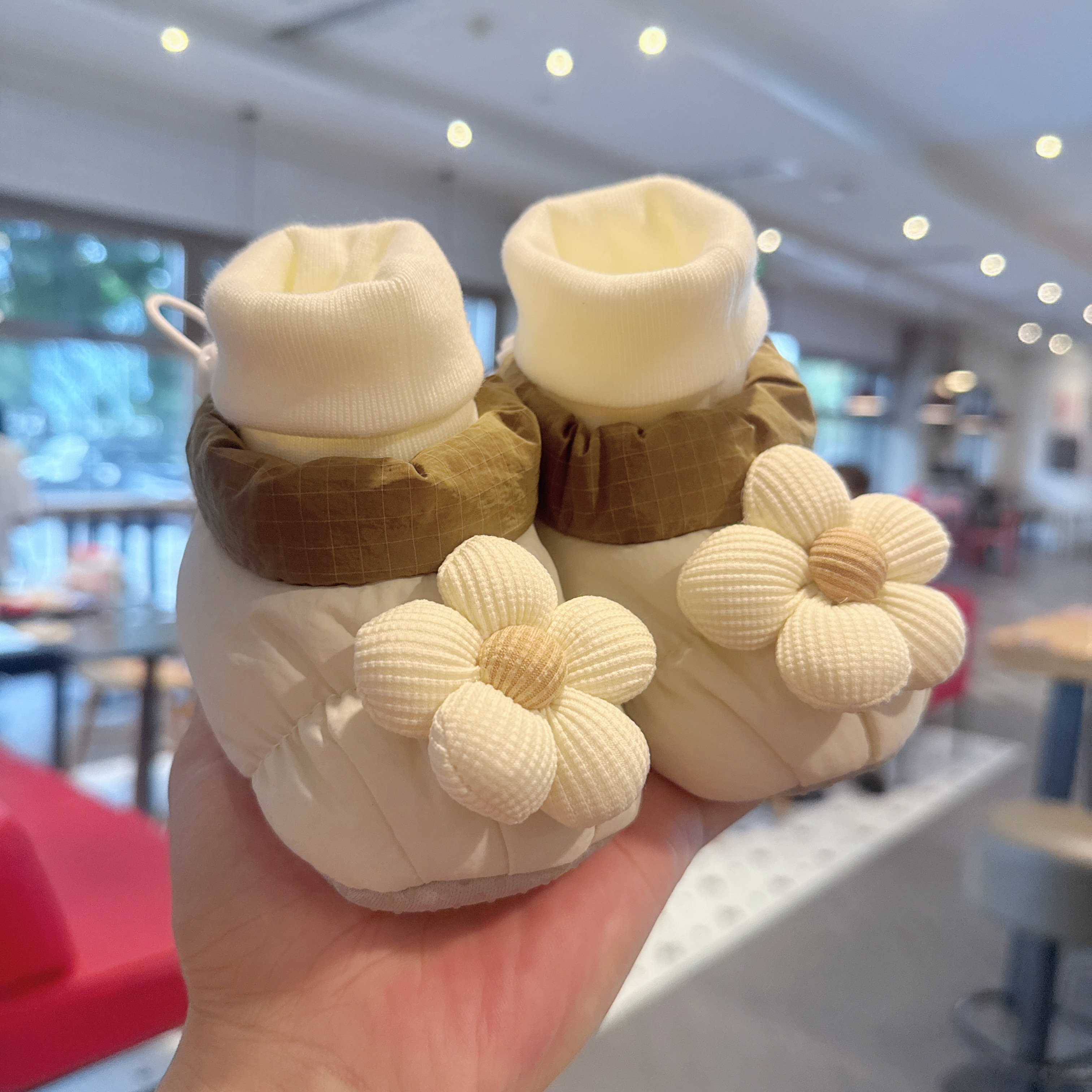 婴儿冬季鞋新生儿加厚加绒保暖