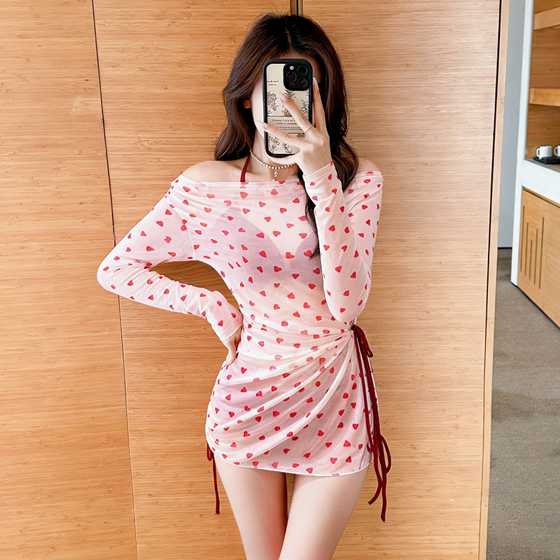 绝美高级感性感比基尼三件套遮肚显瘦小胸2026年新款泳衣女夏温泉