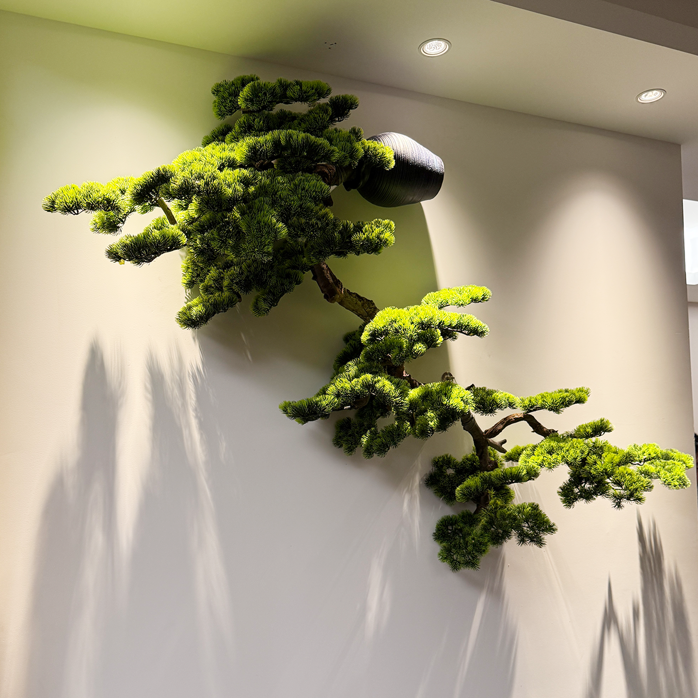 仿真悬挂松树迎客松中国风吊挂松树玄关造景酒店餐厅绿植装饰景观