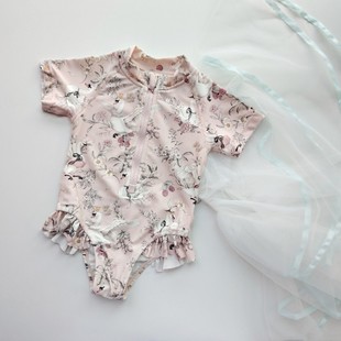 女宝宝抗氯防晒短袖 女童连体泳衣儿童公主泳装 游泳衣 新款 2025夏季