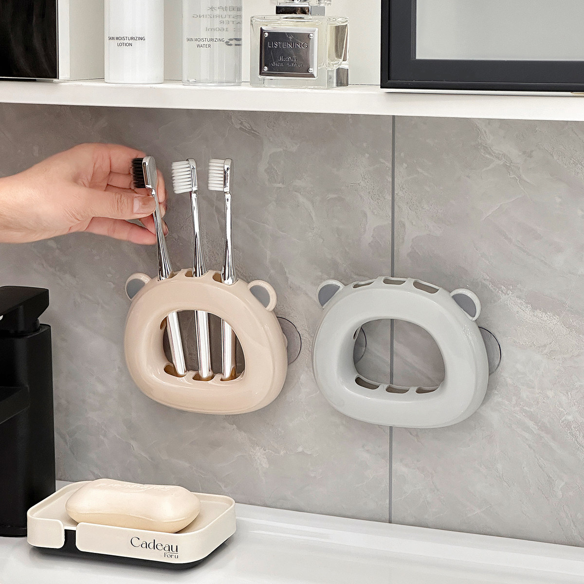 创意壁挂式牙刷架卫生间免打孔可爱卡通牙具架浴室壁挂牙刷置物架