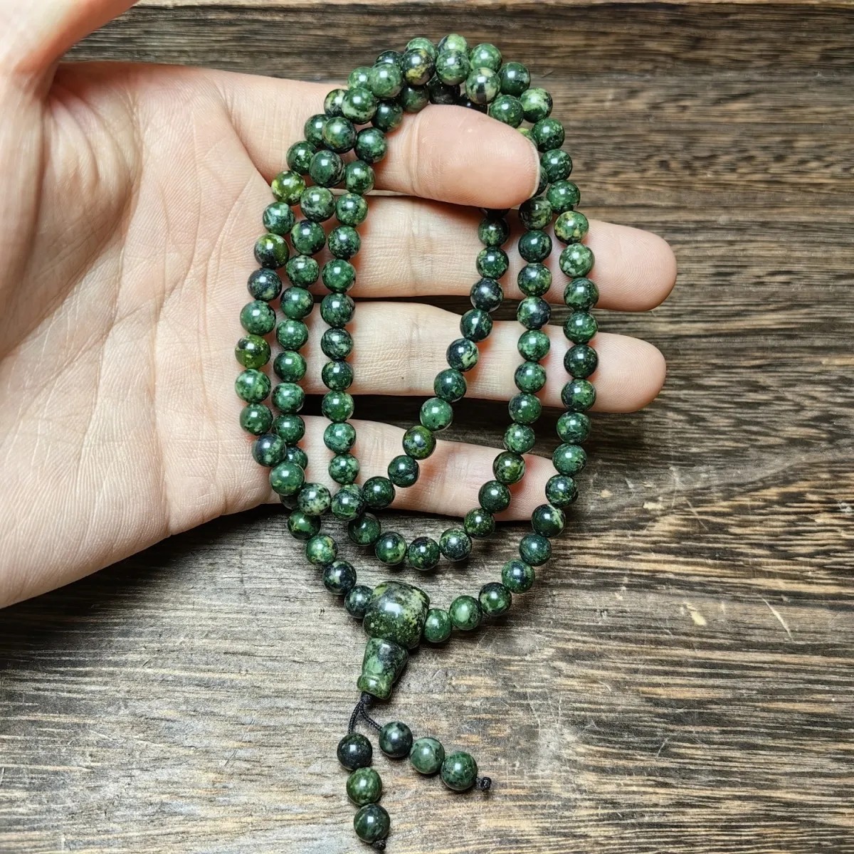 精品西藏藏玉药王石正品108颗佛珠手串6毫米墨绿色强磁12162