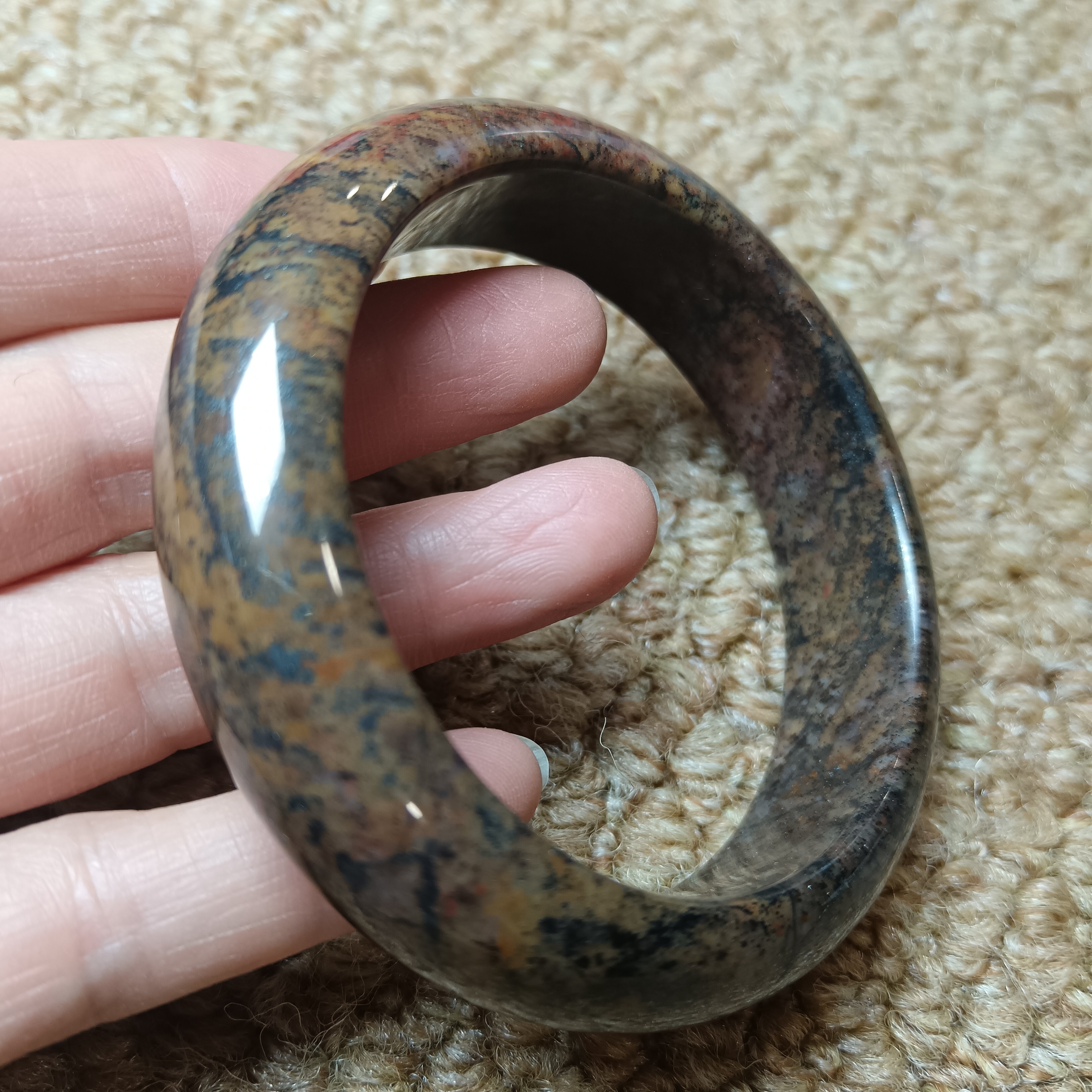 精品新疆哈密红伊丁女手镯纹路雅致俏丽标准形圈口59mm宽17mm1825