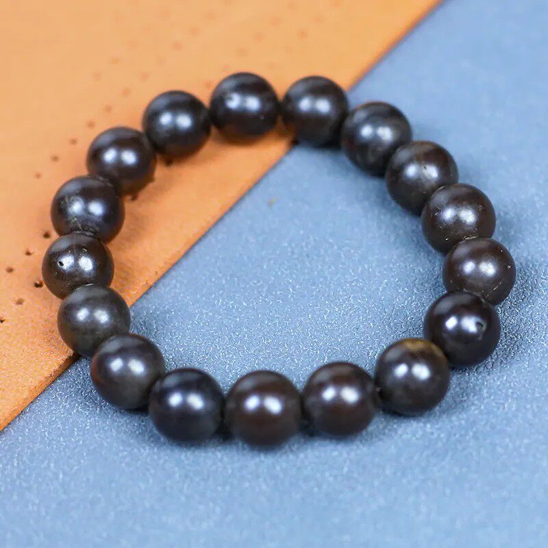 新疆五彩湾硅化铁护心石养心石自然高频率微瑕疵手串12mm#10058