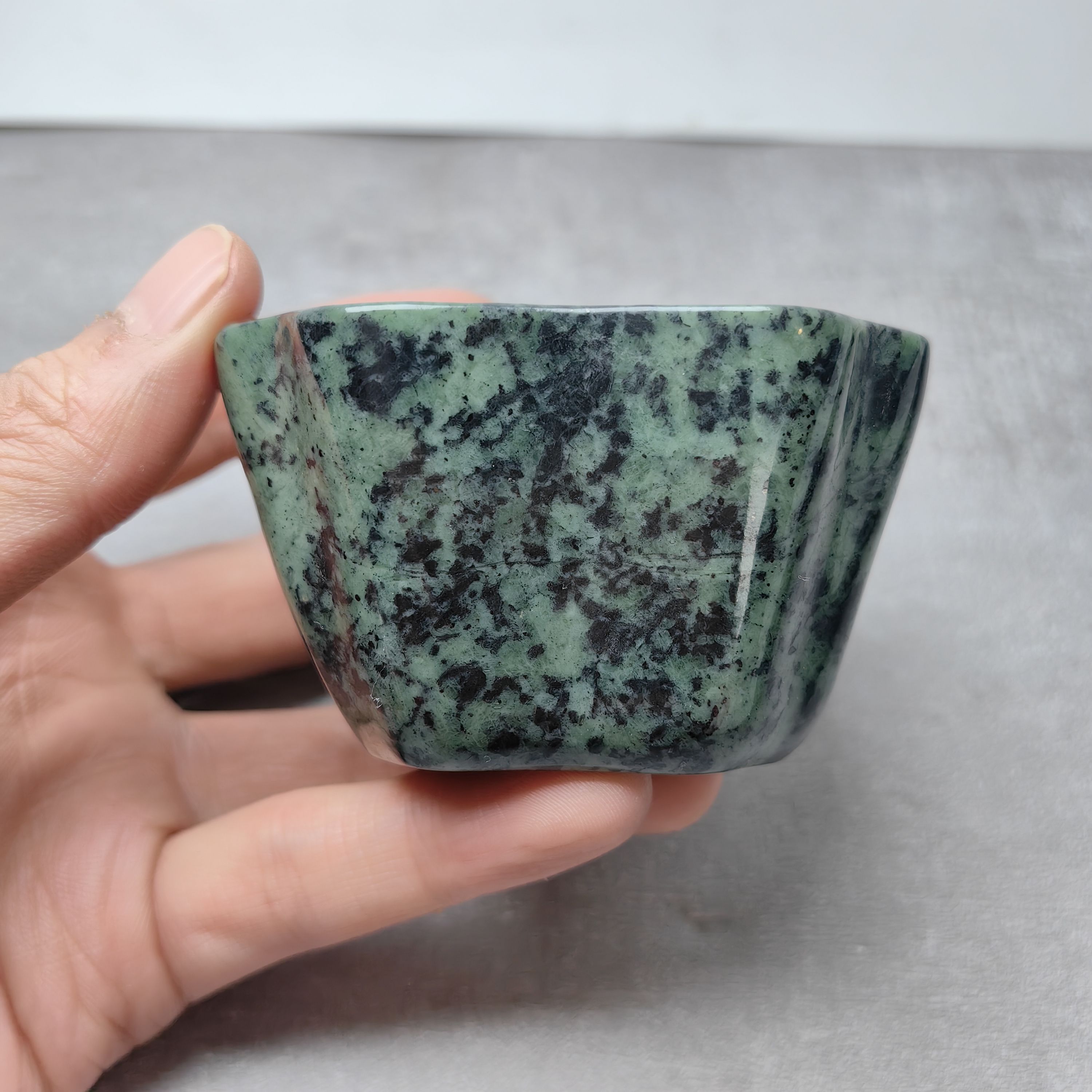 西藏药王石自然原石四方杯75毫升功夫茶具八方聚财杯主人杯0273