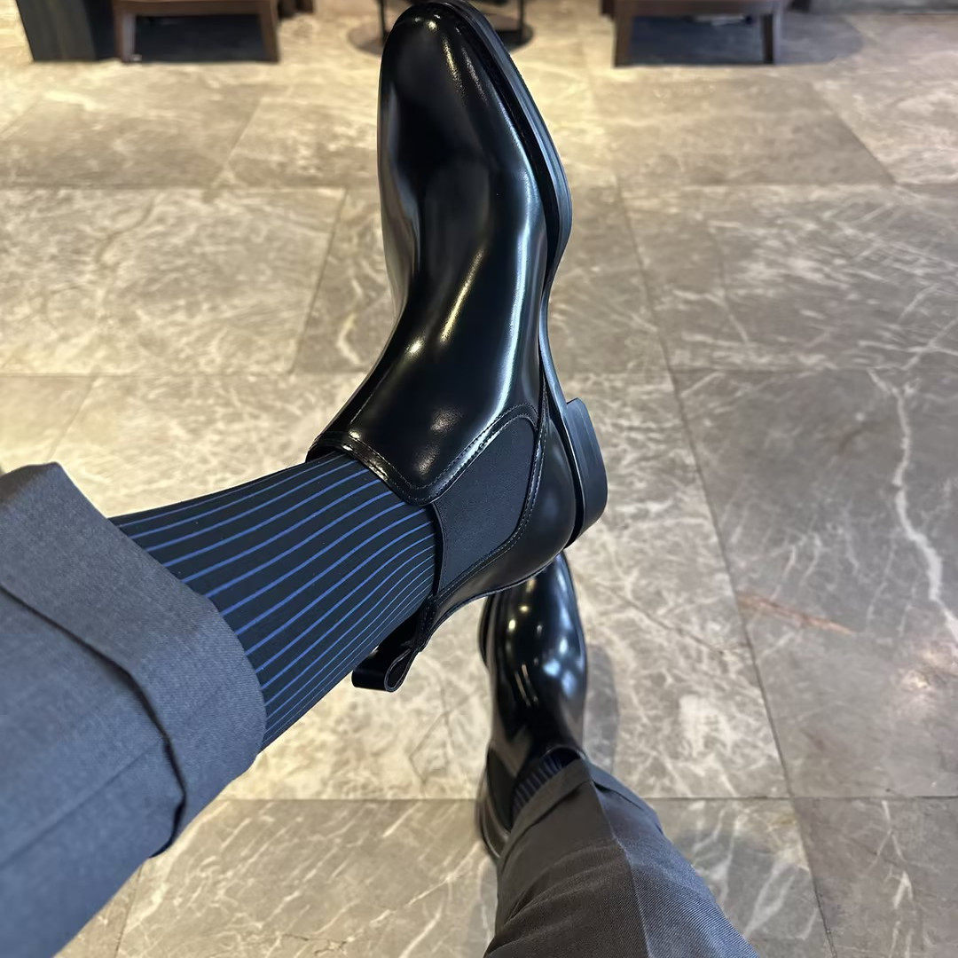 切尔西靴男士短靴亮面一脚蹬保暖