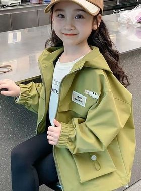 女童外套春秋2024新款洋气春款时髦女宝宝儿童装休闲外套冲锋衣