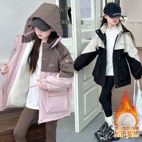 女童秋冬冲锋衣外套2025新款时尚女孩春季大口袋拼色收腰派克服潮