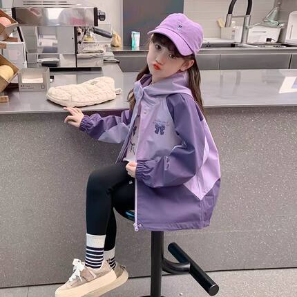 女童外套春秋装2025新款儿童洋气女孩秋季冲锋衣连帽秋装夹克上衣