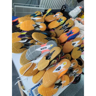 专业羽毛球鞋换底YONEX修鞋店铺
