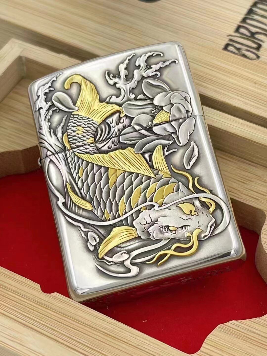 打火机蚊版纯银盔甲錾金鲤鱼佛手天官赐福特别版
