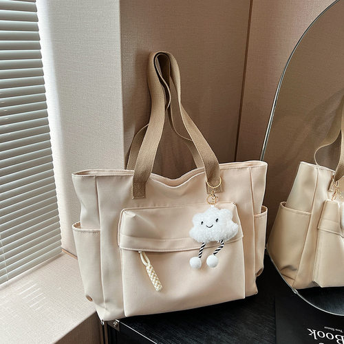 Fashionable Women's 2026 Large Capacity Simple Tote Student