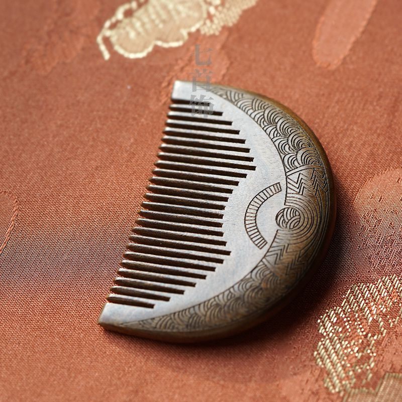 精品紫檀金丝檀小木梳家用便携按摩古风雕花梳子礼盒儿童学生礼品