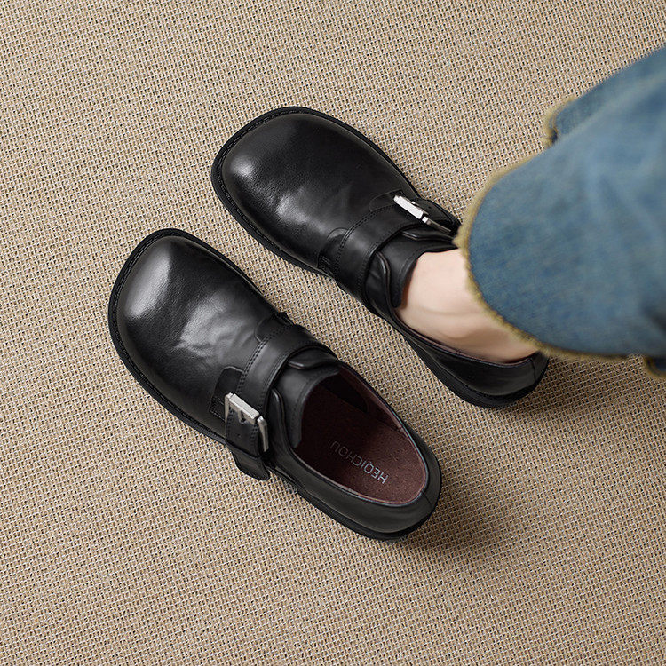 经典款黑色英伦风小皮鞋圆头粗跟深口单鞋宽头中跟乐福鞋大码女鞋,女鞋,深口单鞋,淘宝优惠券,粉丝福利购,淘宝优惠卷