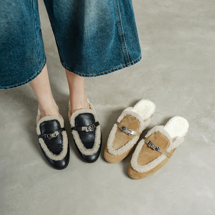 金属锁扣羊羔毛包头拖