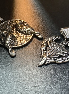 奥丁乌鸦-古法钛钢项链男款复古鹰爪维京配饰中古长款不掉色项坠