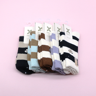 西客优品 条纹狗狗刺绣暖暖绒保暖中筒学生成人女袜252Q2639 冬款