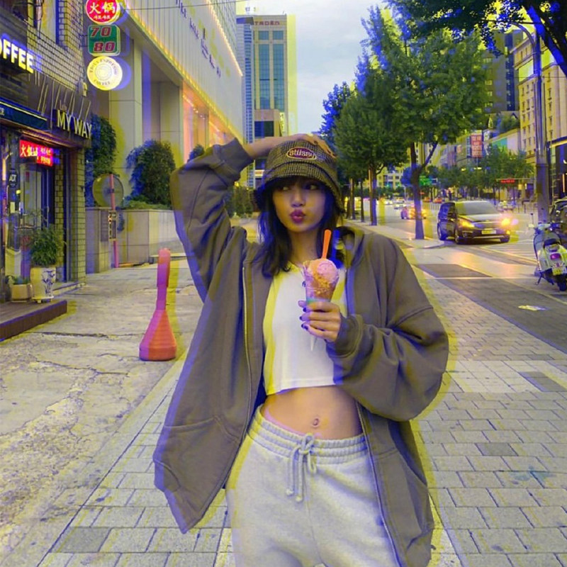 Nicewear Street style lisa jennie Same item Khaki Hooded Sweater coat 2019 New Womanin the Women's clothing/Boutique , Sweater/Fleece  category - from Buy2taobao.com to provide professional Taobao agent buy service