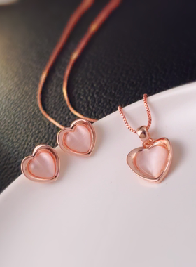 妾之意2025新款爱心项链女玫瑰金粉母贝吊坠锁骨链高级感饰品颈链