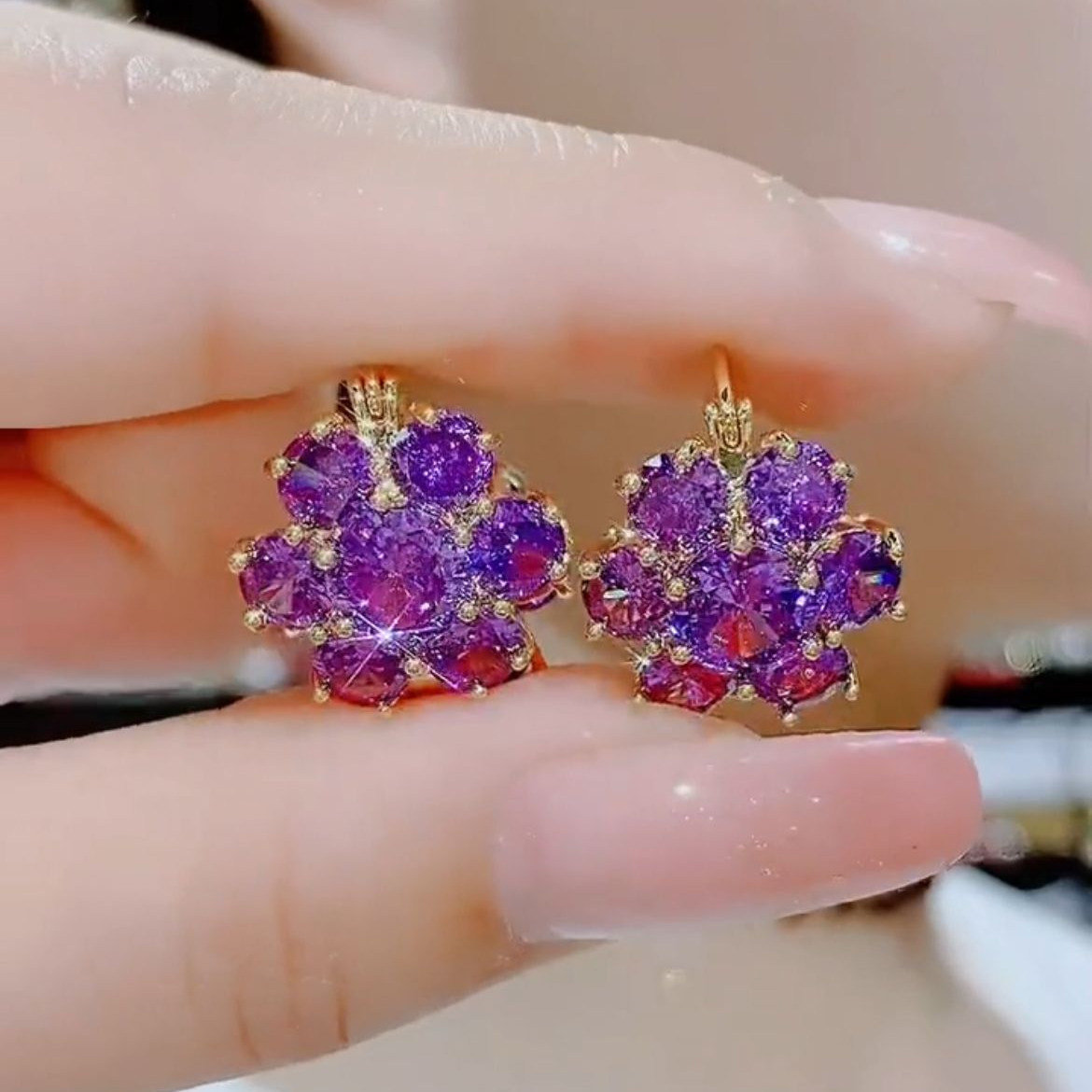 妾之意合金轻奢锆石女性花朵耳扣
