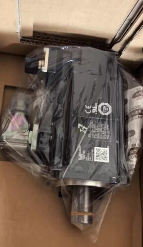 SGM7A-02DFF6C伺服电机全新原装正品拍前询价，高压产品