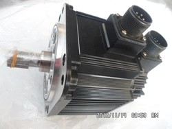 SGMDH-06A2A-YR13原装安川伺服电机全新质保一年现货供应欢迎议价