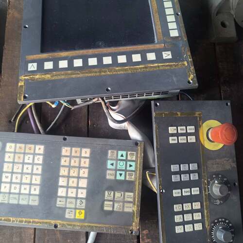 维修802D sl 6FC5370-0AA0，西门子数控系统触摸屏议价