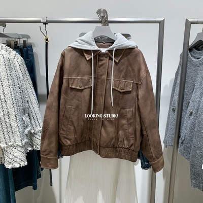 UR&DC2025秋季新款复古机车服摩登撞色PU皮质连帽抽绳短款外套女