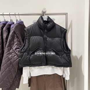 UR&DC2025冬季新款绗缝拉链立领短款超宽松羽绒服女无袖马甲外套